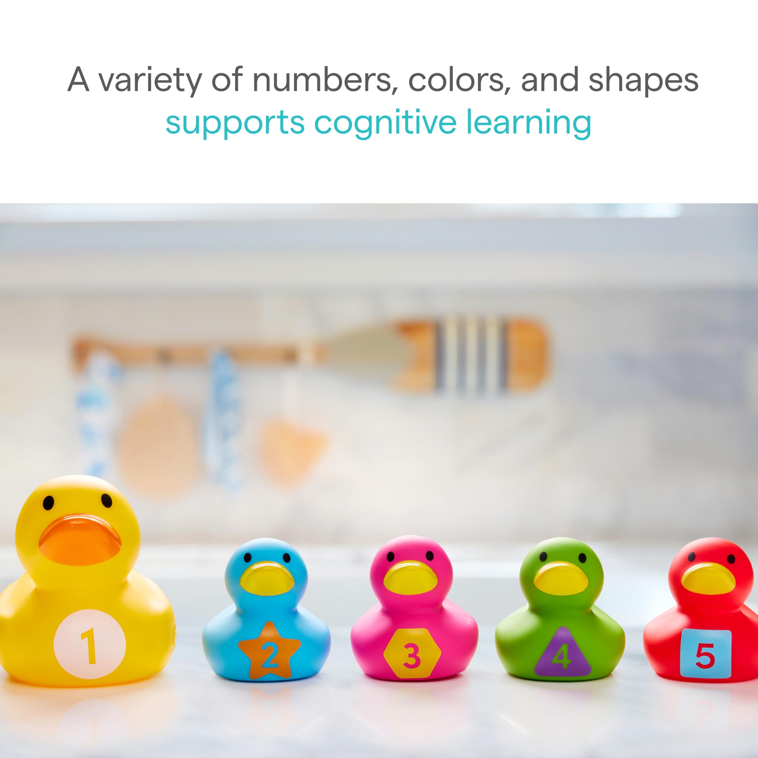 Munchkin Count & Quack Duckies Bath Toys for Toddlers and Babies, Watertight Mama Duck and Ducklings, Kids 9+ Months, Helps Teach Numbers, Counting, Colors and Shapes, 5 Piece Set